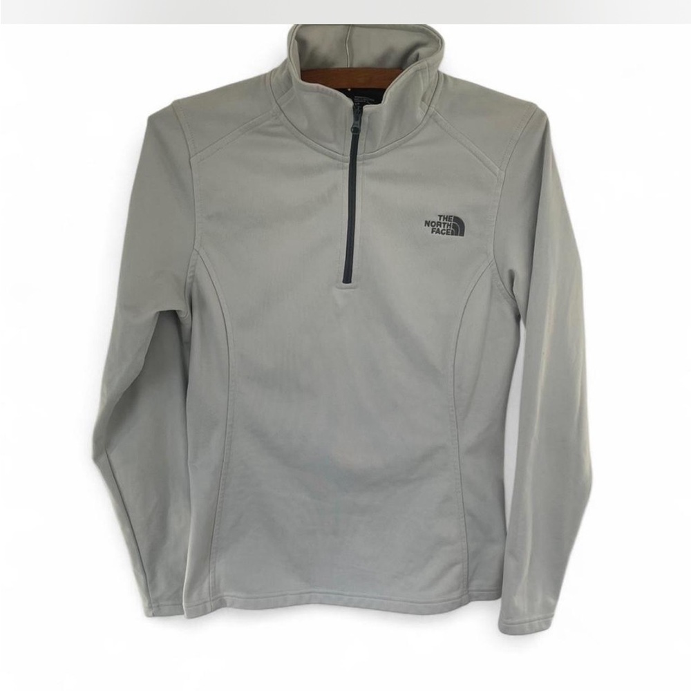 The North Face Light Gray/White Pullover
